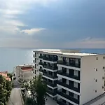 Sunny Seaside