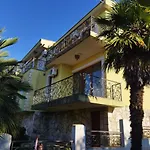 Apartament Mikol