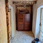 Jana'S Old House