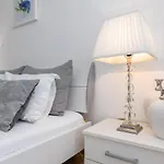 Elegance Duplexes By Monte Aria