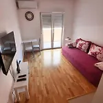 Studio 23