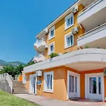 Apartments Villa Relax