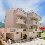 Rosic Apartments Tivat