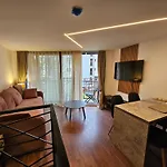 Lolo Luxury Rooms & Suites