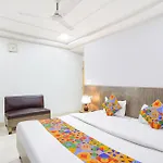 Fabhotel Sun Om