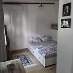 Apartman Lora