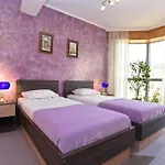 Two Bedroom Luxury Apartment Maja