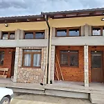 Zenith Campsite Apartments