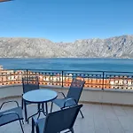 Luxurious 3-Bedroom Apartment By Mn Property