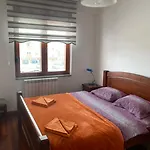 Deluxe Apartment Lv
