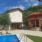 Rustic Villas Barlovic