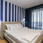 Status-M Apartments Wow