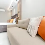 Trio Resort