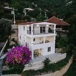 Vila Helena