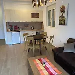 Lux Apartment Amarin