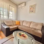 Cozy, Charming One Bedroom Apt