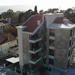 Park Residence 7 - 1 Bedroom & Parking At Tivat Center