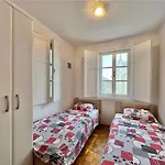 Apartment Old Town Milica