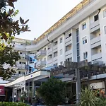 Tivat Center Seaview Apartment