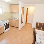 Dubravcevic Residence