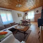 Vikendica Borje
