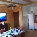 Srna Chalet