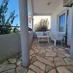 Apartmani Mina