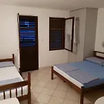 Vila Familija