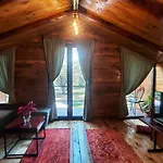 Coratina Cottage