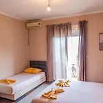Nomad Apartments
