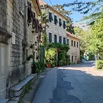 La Vita E Bella