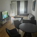 Apartman Leki