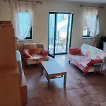 Apartman Sa Bazenom