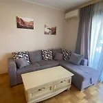 Memo'S Place