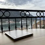 Tale Sea View Apartment