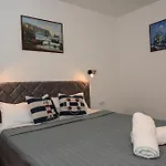 Porto Azzurro Apartments
