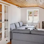 Apartment Busola