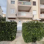 Casa Apartments, One-Bedroom Apartment