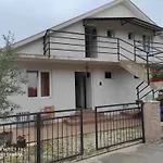 Apartman U Sumi Nedaleko Od Mora
