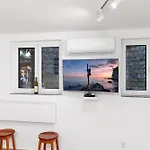 Studio Apartment Danka Old Town Budva