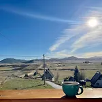 Highlander Villas