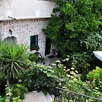 Captain'S House In Dobrota