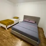 Lina Apartmani