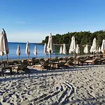 Maki Apartments - Plavi Horizonti Beach