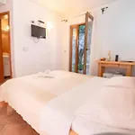 Apartments And Rooms Levantin Inn