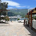 Sea Paradise Apartment