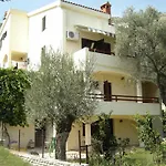 Gregovic Family Apartments