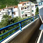Blue Palace Guest House