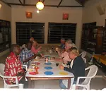Masaka Backpackers, Tourists Cottage & Campsite
