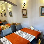 Central Hotel-Budva